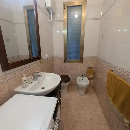 לינה וארוחת בוקר Ricordo Del Mare בולוניה